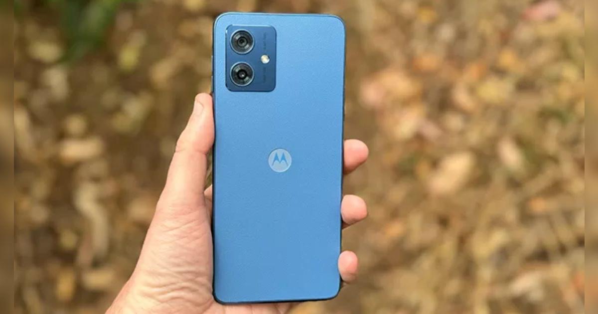 El teléfono Motorola más económico con mucha batería: 12 GB de RAM, pantalla 120 Hz y poderosas cámaras en HD