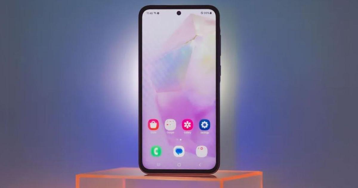 El iPhone 16e no es rival para este Samsung económico con pantalla de 120Hz, gran batería y amplio almacenamiento