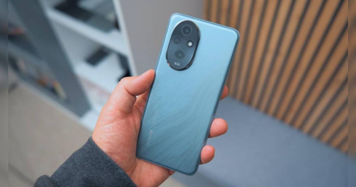 No es el HONOR más potente pero sí es superior al Galaxy A55: chip Snapdragon, 512GB de ROM y carga en 10 minutos