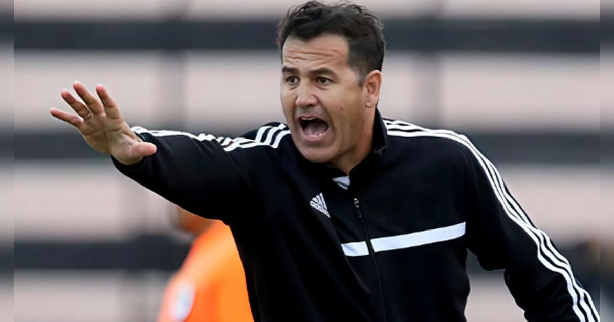 Daniel Ahmed sorprendió a todos y se presentó en partido de Alianza Lima