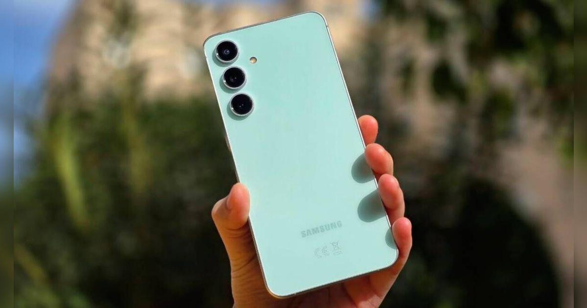 Este Samsung de gama alta no solo es bonito sino que tiene gran potencia con un precio bajo