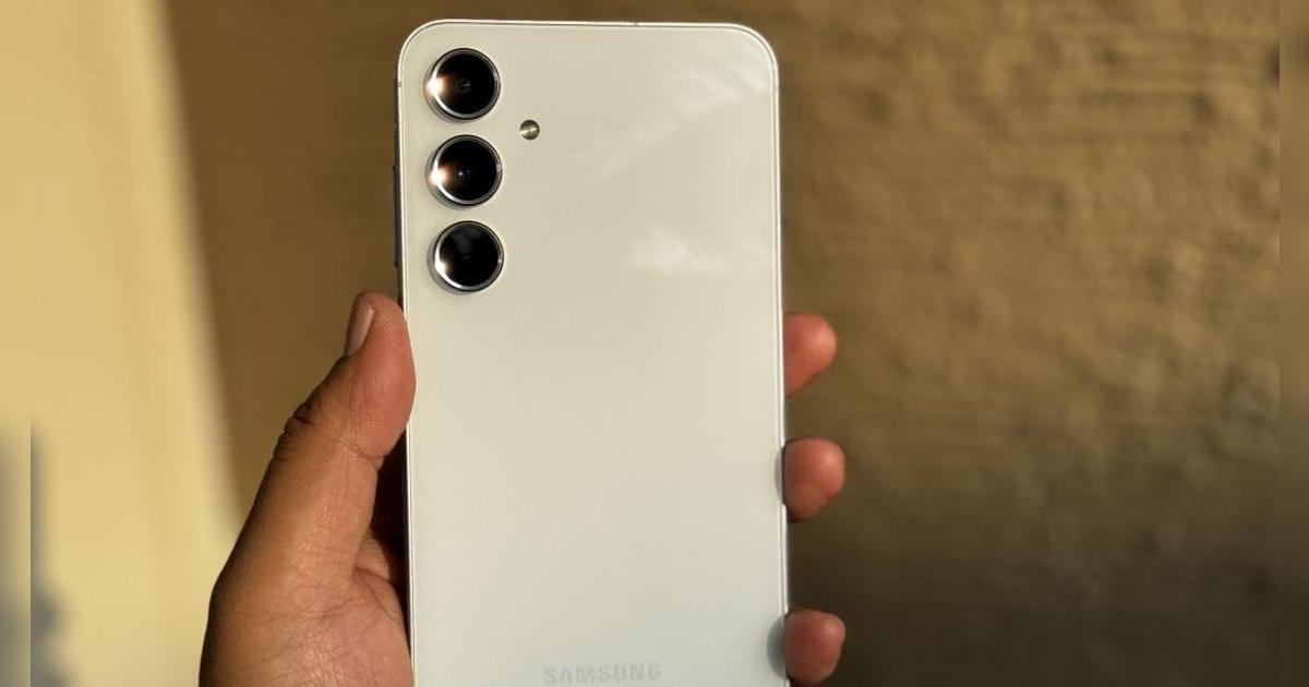 Estos 5 secretos que debes saber al momento de elegir el mejor teléfono este 2025