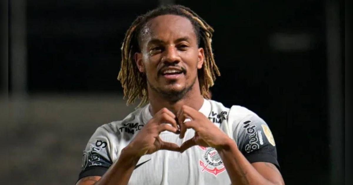 Papá de André Carrillo acaba con los rumores y revela de qué club es hincha su hijo: 