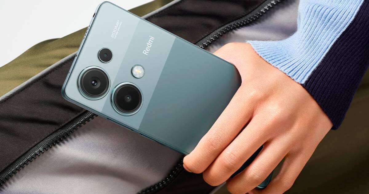 Este Xiaomi no solo es BARATO, supera al iPhone 16e con su pantalla AMOLED, procesador Snapdragon, 512GB y cámara 200MP