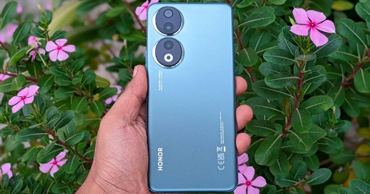 Pese a ser del 2023, este Honor supera en TODO al Galaxy A56: tiene procesador GAMER, 512GB y cámara de 200MP
