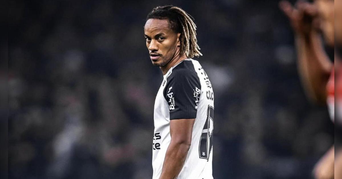 Prensa brasileña calificó a André Carrillo con dureza tras eliminación de Corinthians: 