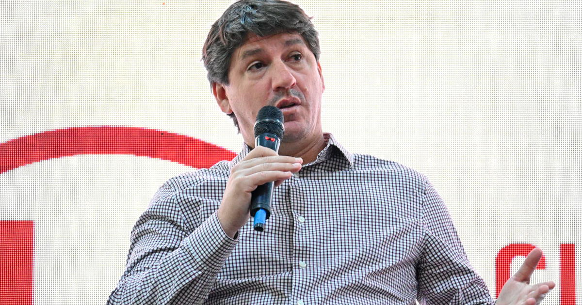 Jean Ferrari rompe su silencio y reveló si dejará Universitario por la FPF: 