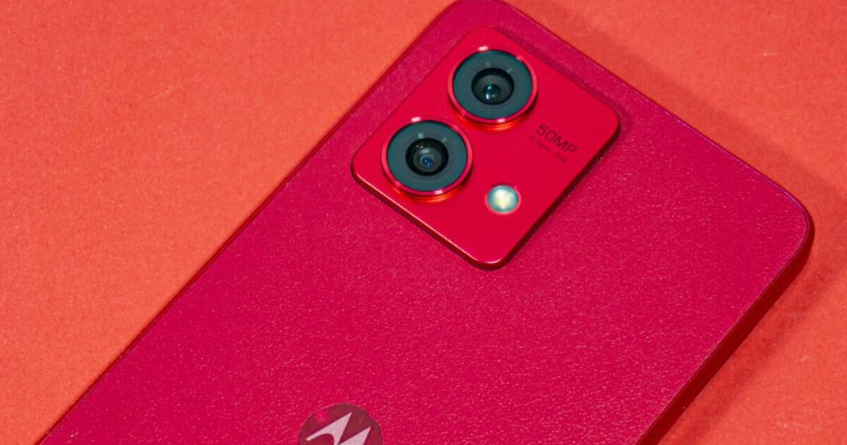 Este Motorola gama media deja en ridículo al iPhone 16e con pantalla superior, mucho RAM y un precio por los suelos