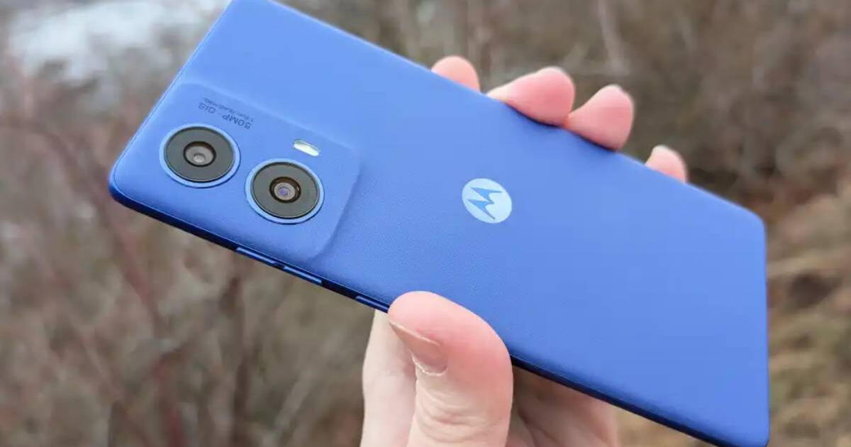 ¿Por qué gastar tanto dinero en el Galaxy A56 si este Motorola con procesador gamer es mucho más barato y lo supera en todo?