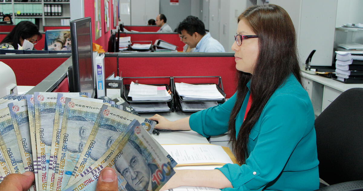 Bono 400 soles en Perú: ¿qué trabajadores del sector público podrán acceder al pago en junio 2025?