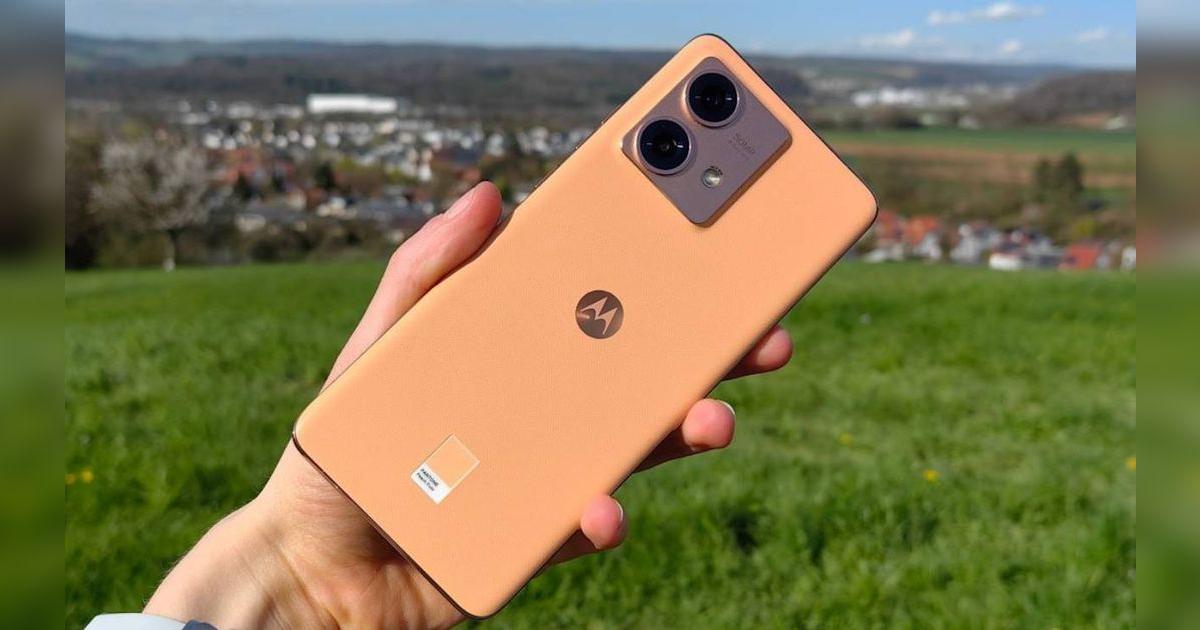 Este Motorola es el gama media más potente y barato que llega con 12GB de RAM, pantalla de 144Hz y carga en 20 minutos