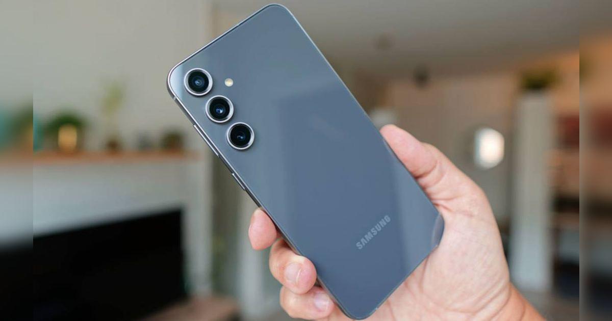 No compres el Galaxy A56: este Samsung es más barato y tiene chip Snapdragon, 2256GB y triple cámara 4K