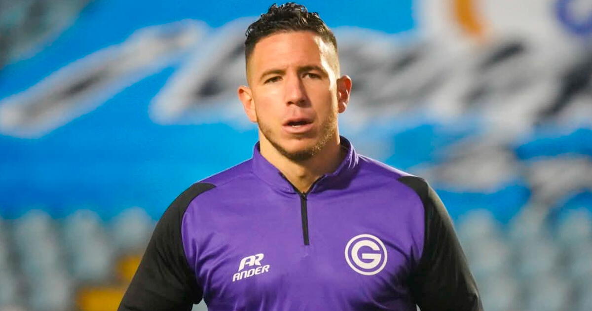 Adrián Ugarriza da el batacazo a poco de jugar contra la 'U' y ficha por club de otro continente