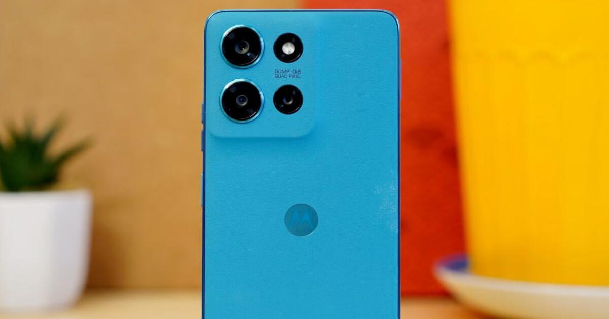 Este Motorola con memoria de 256GB, RAM de 16GB, pantalla de 120Hz y carga rápida es más barato que el Samsung A36