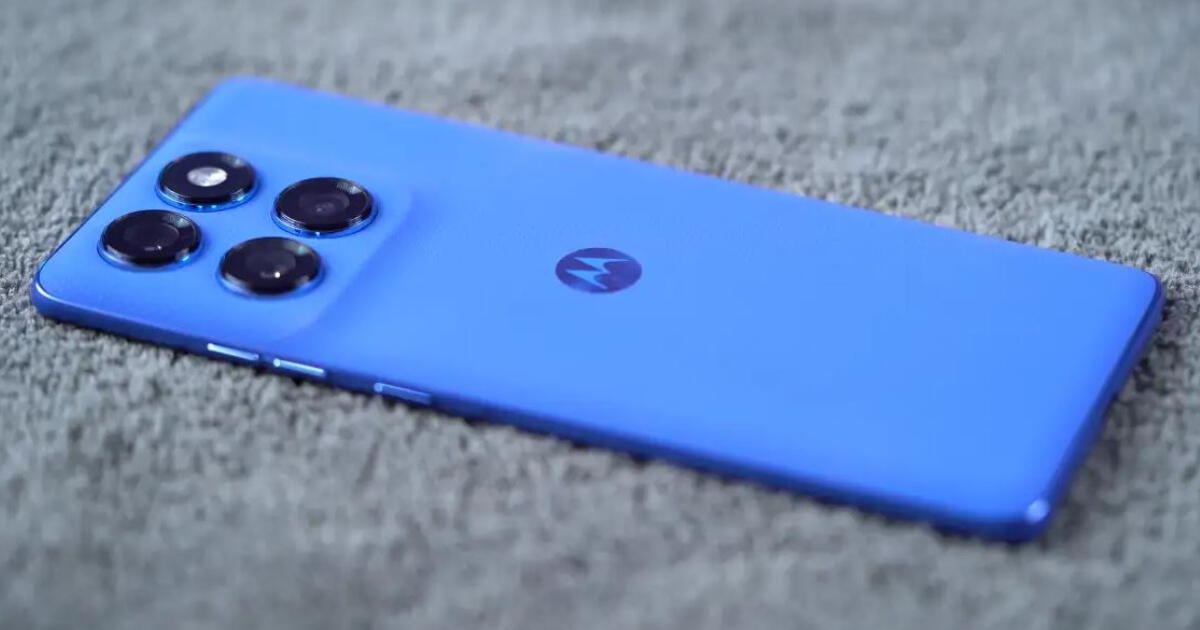 Este Motorola deja al Samsung A56 en ridículo: pantalla POLED, 12GB de RAM, Android 15 PURO y mucha IA
