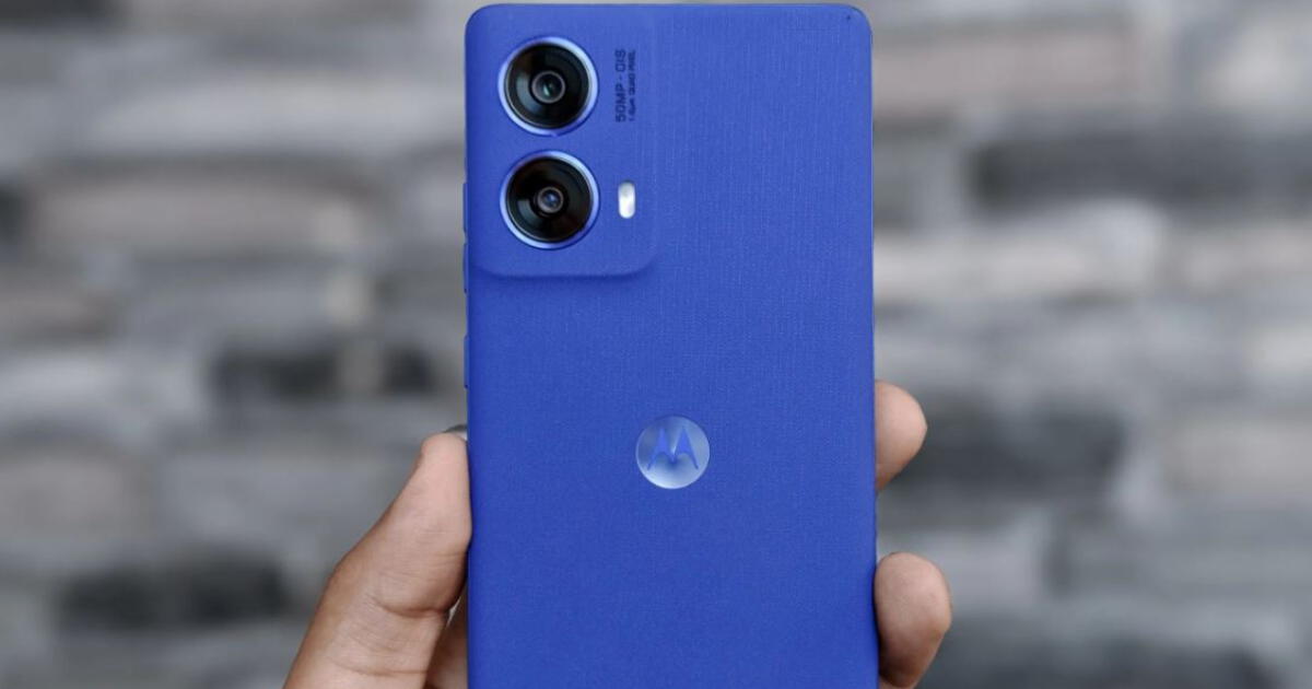 Tiene 12GB de RAM, pantalla POELD FullHD+ y procesador Snapdragon: el Motorola que te gustará más que el Samsung A26