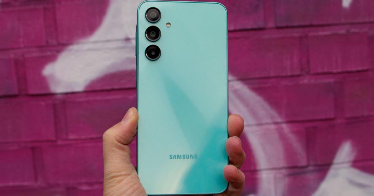 Pantalla FullHD+, cámaras de 50MP y 6 años de actualizaciones: el Samsung con el precio más barato en la gama media