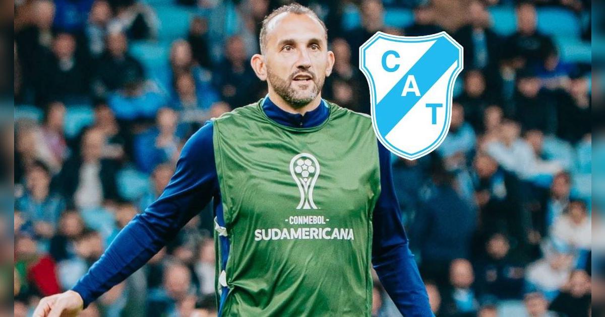 ¿Hola, Alianza? Hernán Barcos quedó 'encantado' con futbolista de Temperley en Argentina
