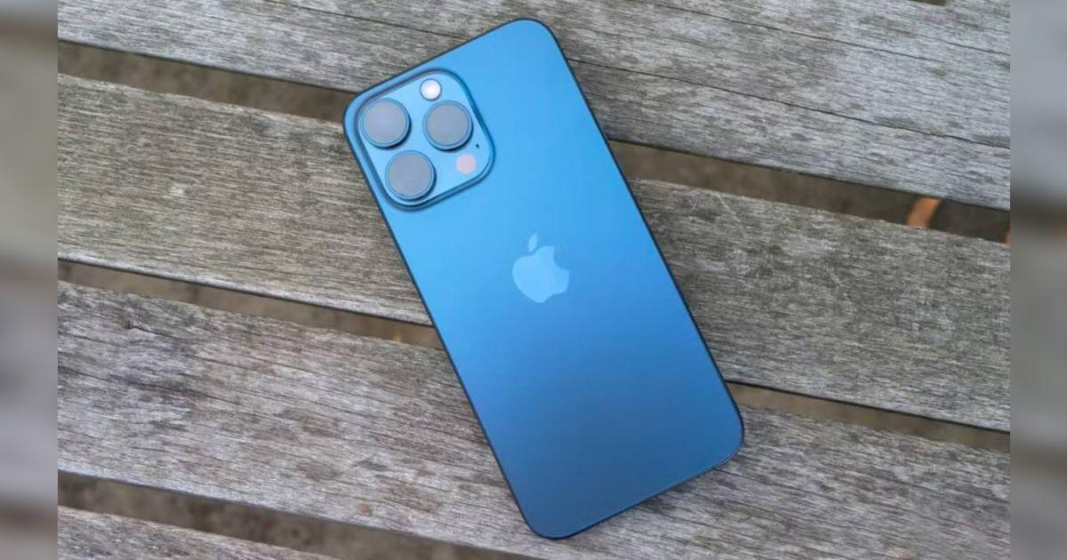 Olvídate del Galaxy S25 Ultra: Este iPhone tiene mejores cámaras, procesador TOP, batería infinita y cuesta menos