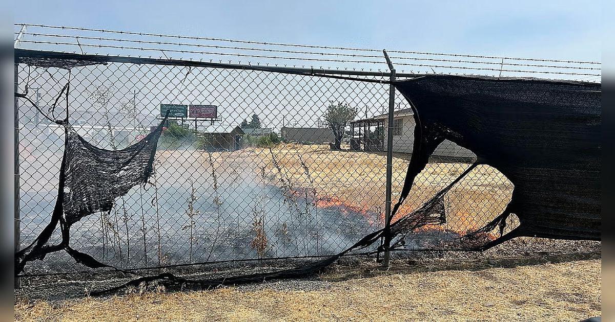 Tensión en Washington: esta oficina federal de Yakima fue apedreada e incendiada