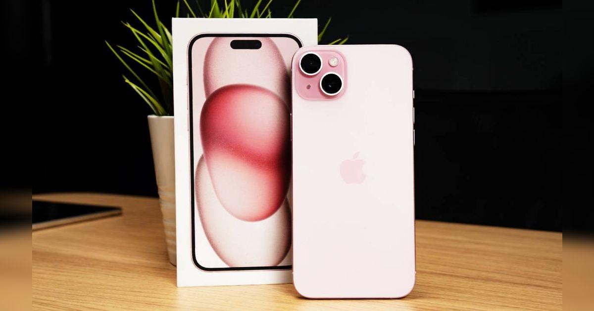 No por nada este iPhone fue el teléfono más vendido en 2024: 512GB de memoria, cámara 4K y procesador 'Biónico'