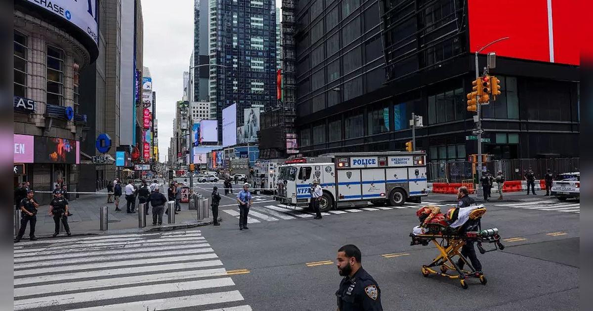 Pánico en Nueva York: evacúan a todas las personas de Times Square por una amenaza de bomba