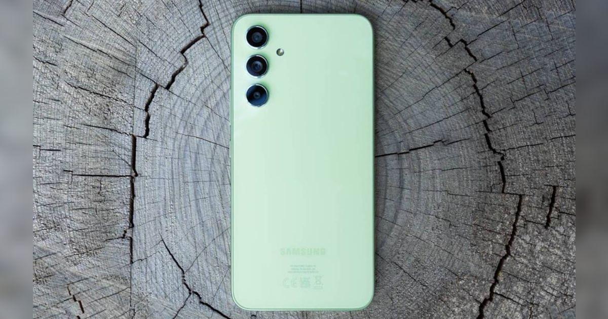 Pese a ser un celular antiguo, este Samsung es mejor que un Xiaomi Redmi Note 14 y además cuesta menos en 2025