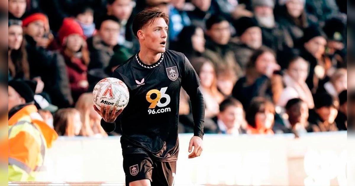 Burnley tomó drástica medida con Oliver Sonne a poco del partido ante Liverpool