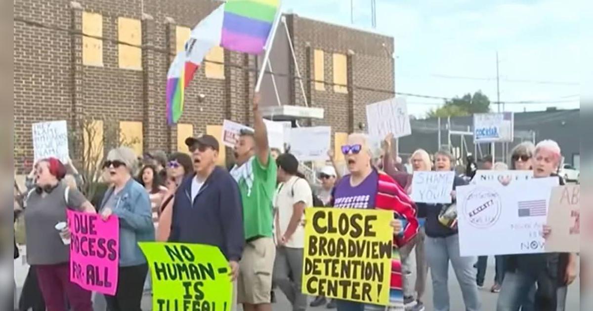 Chicago contra ICE: ciudadanos protestan tras muerte de inmigrante indocumentado