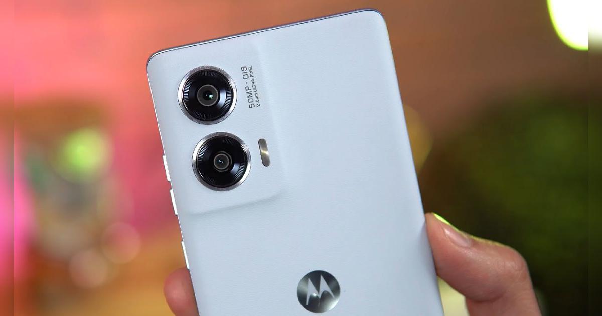 Este Motorola compite con el Samsung A35, pero es mejor: 512 GB almacenamiento, carga rápida, precios bajo y cámaras HD