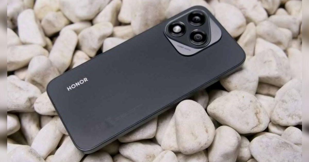 Es el único capaz de tumbar al Samsung A36: mejor IA, mayor resistencia, pantalla muy brillante y procesador superior