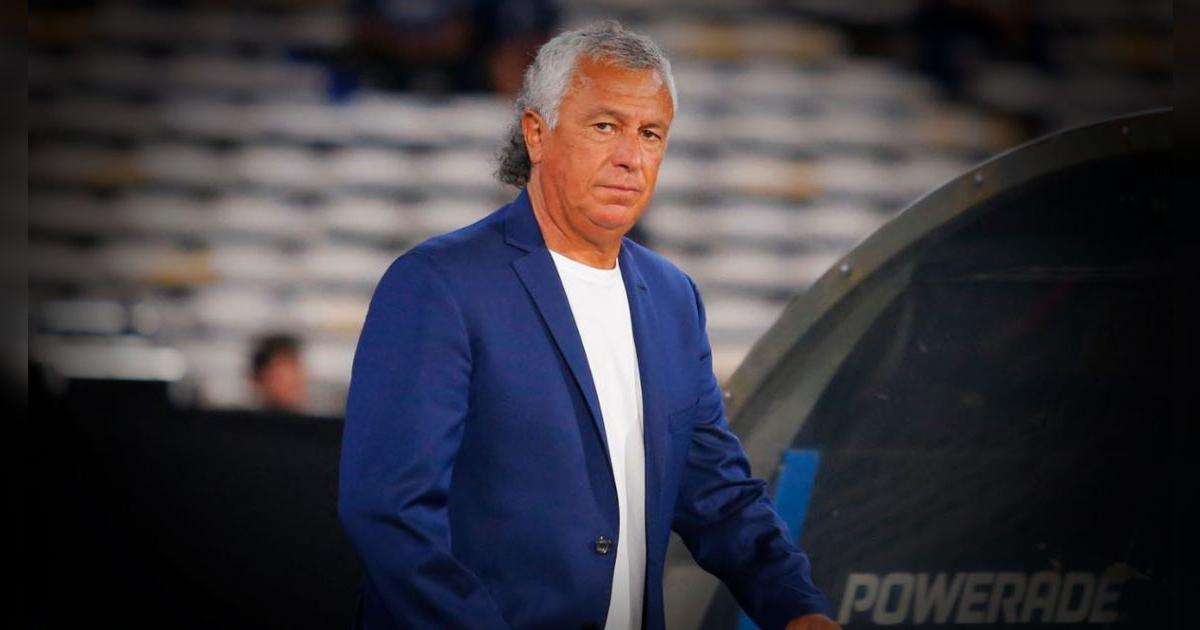 Gorosito tomo sorprendente decisión con dos futbolistas para partido ante Comerciantes Unidos