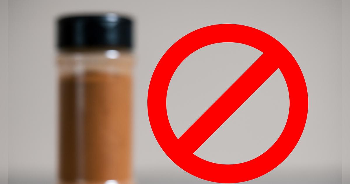 ¡Revisa tu cocina!: suspenden de inmediato famoso condimento por riesgo de falla renal en Estados Unidos