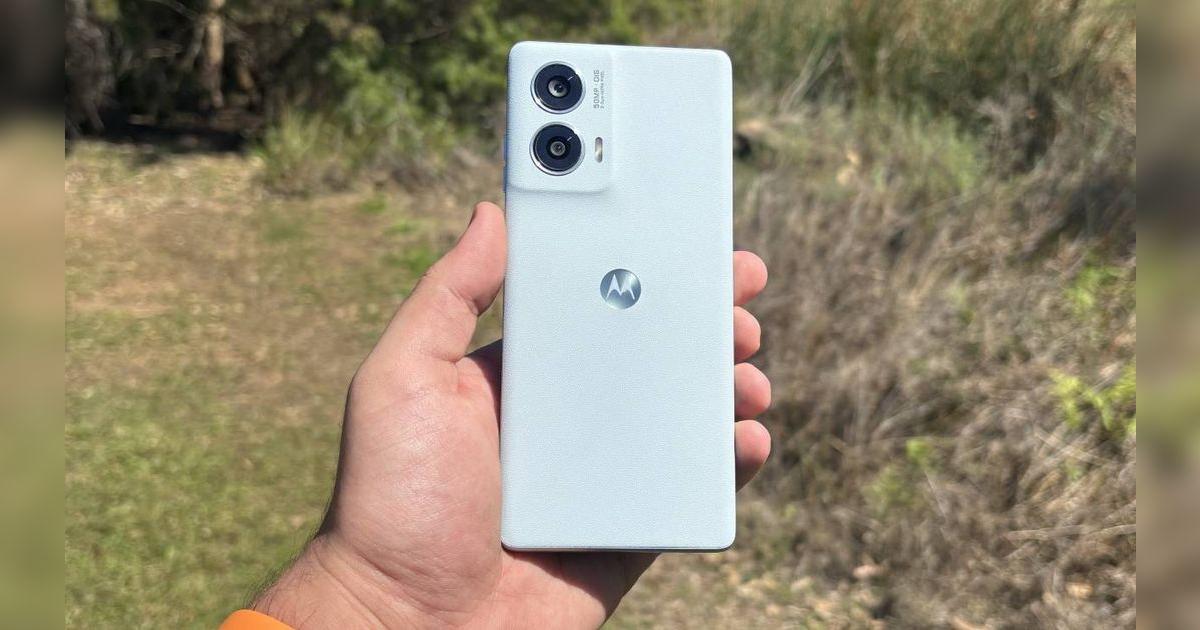 Olvídate del Xiaomi 15T Pro | Este Motorola cuero cuenta con 512 GB, chip Snapdragon, pantalla 144 Hz y carga en 20 minutos