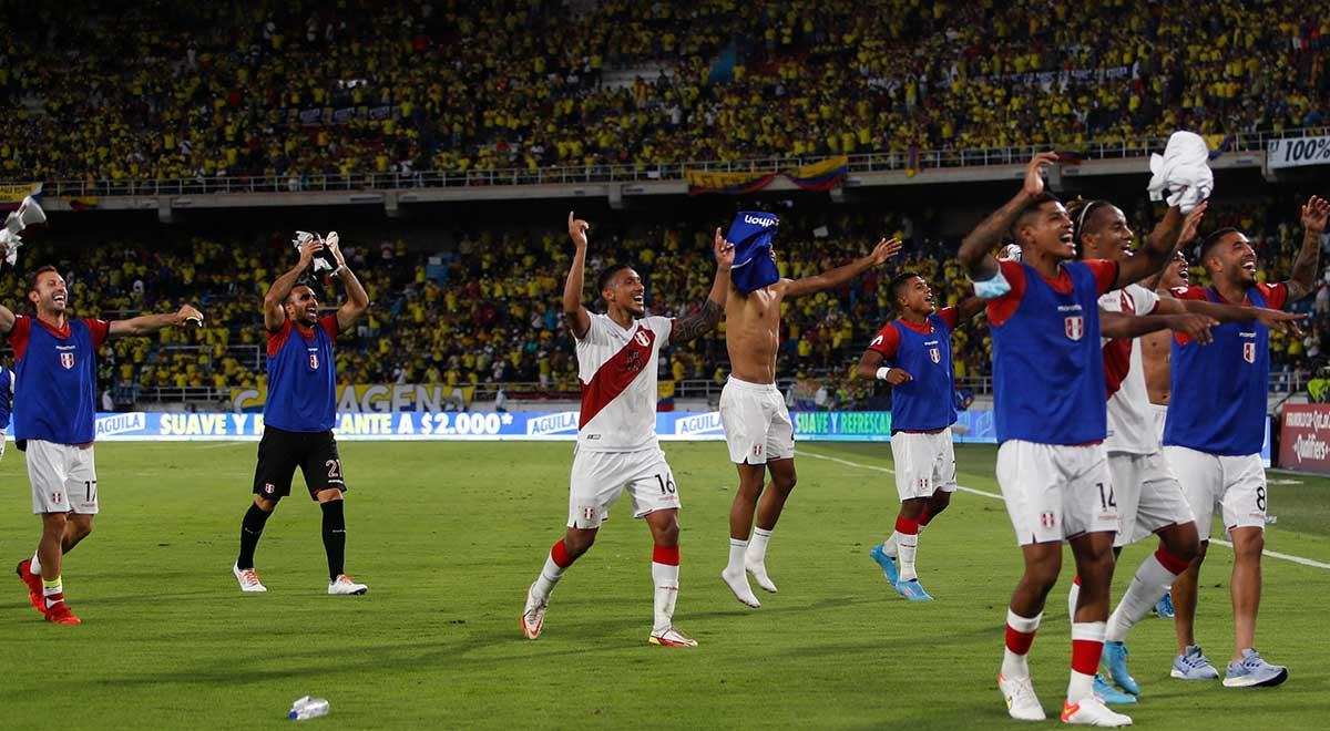 Uruguay vs. Perú: 1500 hinchas peruanos vienen adquiriendo sus pasajes para Montevideo