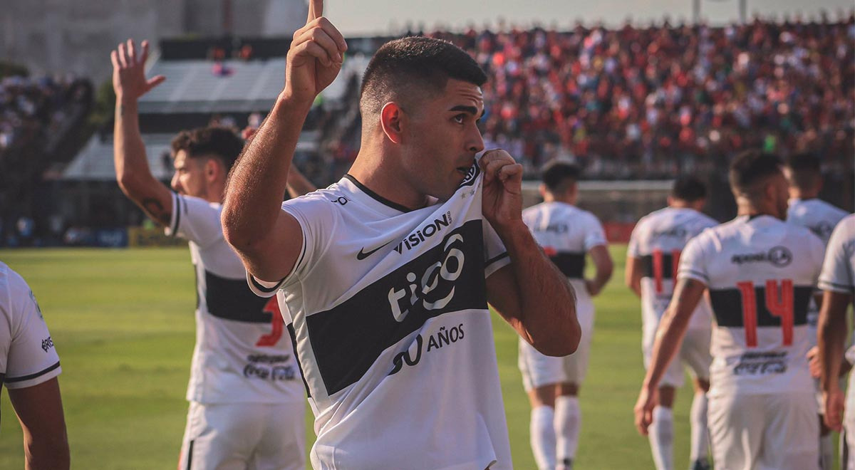 Olimpia fue contundente y ganó 2-0 a Cerro Porteño: resumen y goles del clásico paraguayo