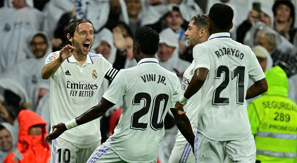 Real Madrid venció 3-1 a Sevilla y sigue en lo más alto de LaLiga: resumen del partido