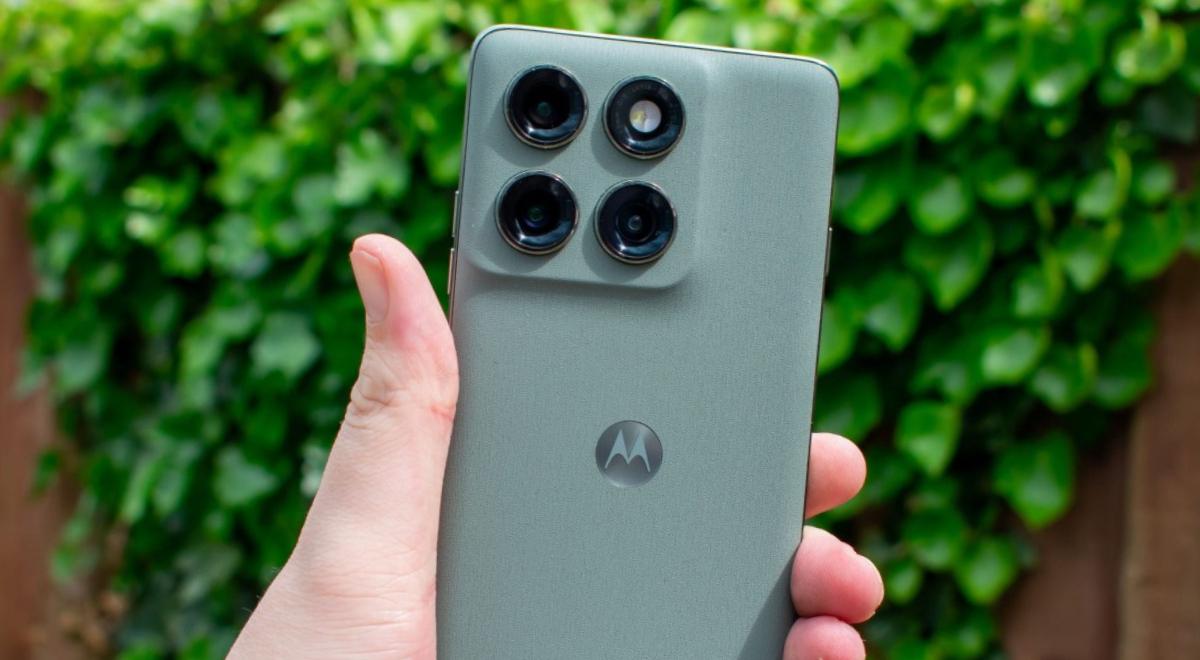 Todos quieren este Motorola SUPER HD con mucha RAM y cámaras Sony: su precio te va a encantar