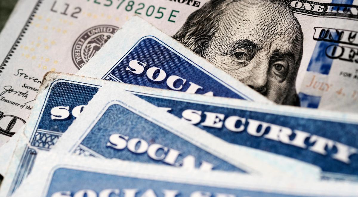 ATENCIÓN beneficiarios: El Seguro Social anuncia CAMBIOS CLAVE para quienes reciben cheques en papel en EE. UU.