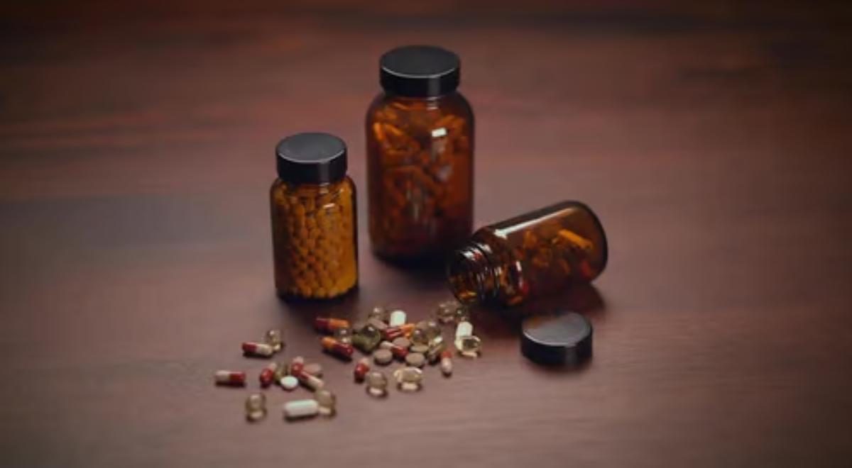 Alerta para padres en EE. UU.: retiran más de 148.000 envases de este reconocido suplemento por grave riesgo de intoxicación en niños