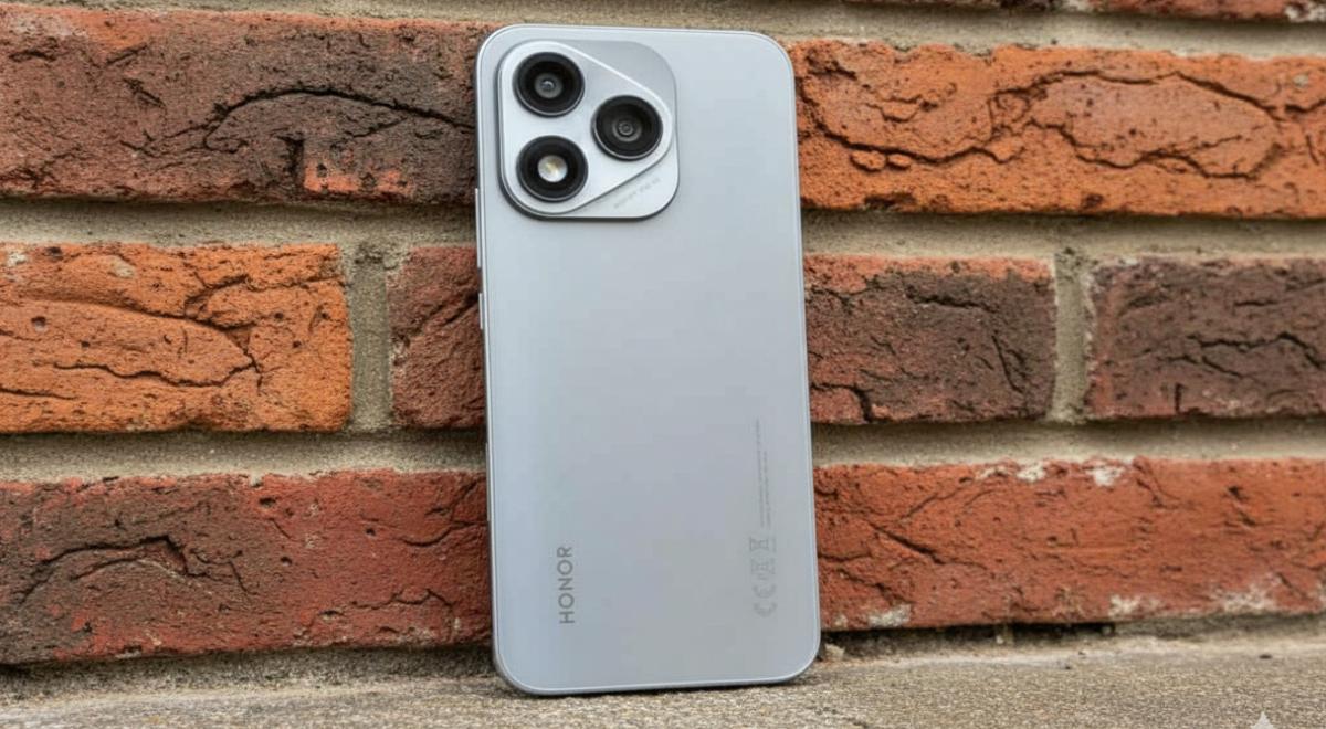 ¿Qué tan recomendable es el Honor 400 Lite en 2026? pantalla FHD, cámaras 108MP y buen procesador por menos de 300 dólares