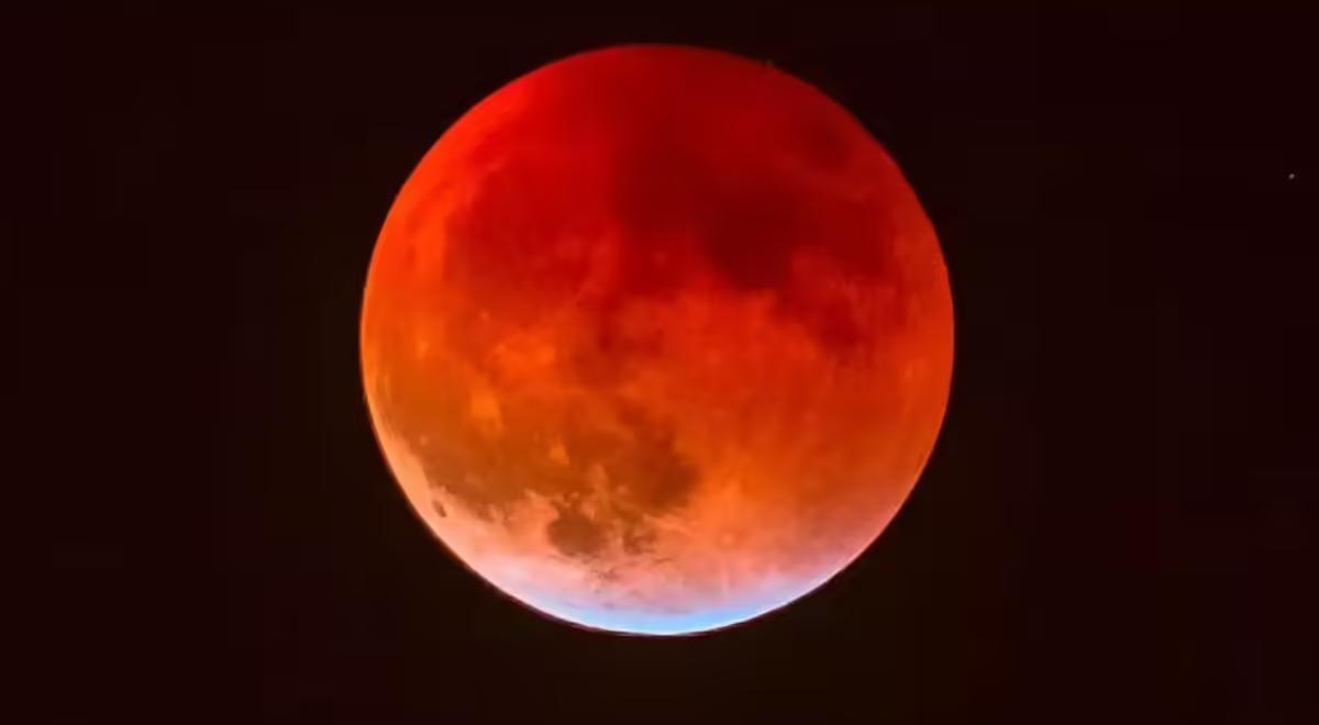 Luna de Sangre 2026 en Perú: ¿Cuándo es el evento que tiñe al satélite de rojo y a qué hora verlo?