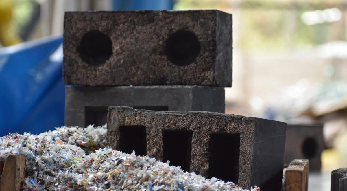 Ni arcilla, ni concreto: las casas del futuro serán hechas de un material reciclado más barato y resistente al calor extremo