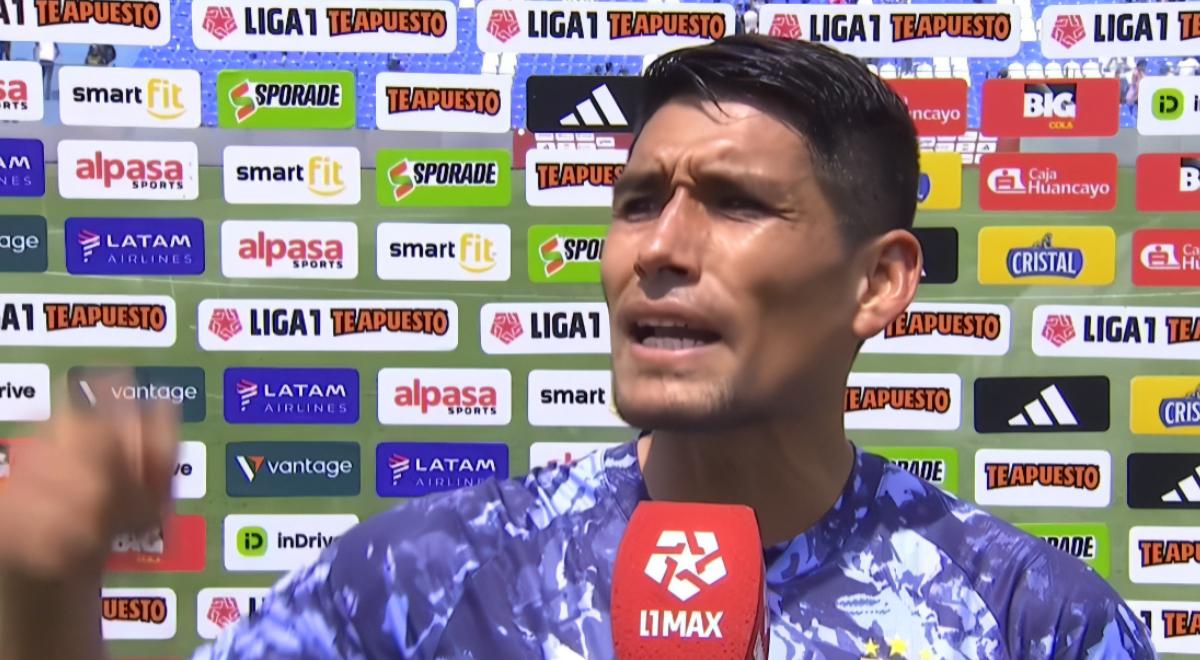 Ávila protagonizó tenso momento con hincha de Cristal tras derrota ante Moquegua: "Ahí eres valiente"