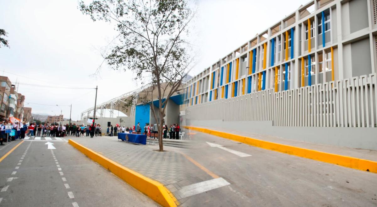 Municipalidad de San Juan de Lurigancho inaugura renovadas estructuras en importantes colegios del distrito