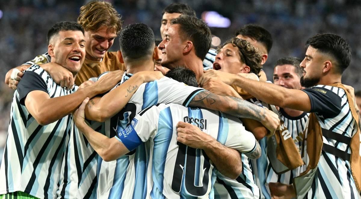 Argentina ganó 3-2 a Cabo Verde en el tiempo extra y clasificó a los octavos de final del Mundial