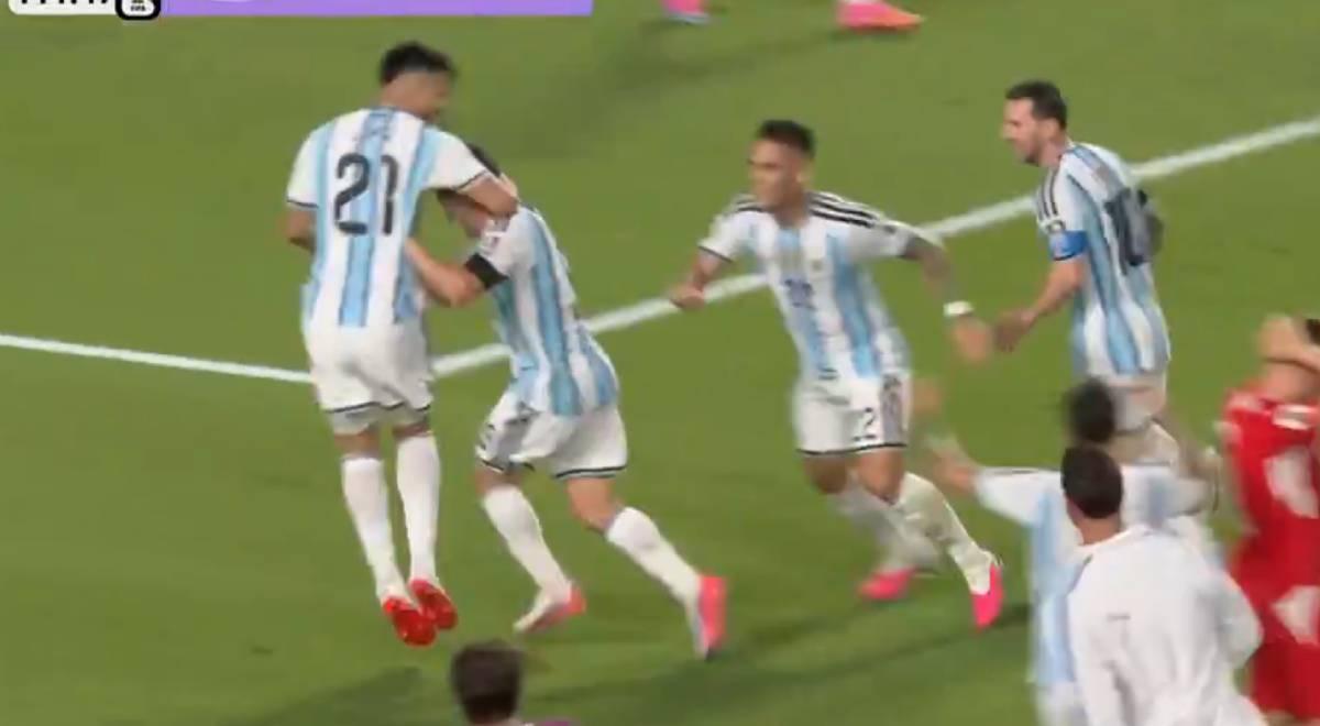 Julián Álvarez anotó un golazo para poner el 2-1 de Argentina sobre Suiza en el suplementario