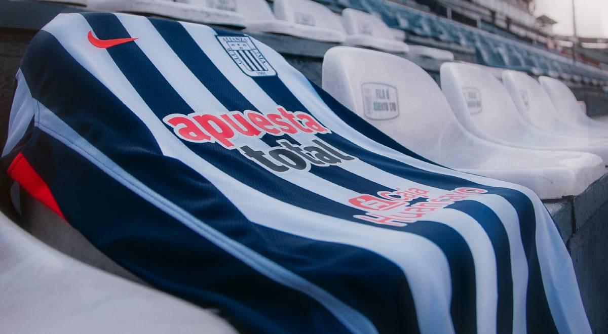Fue referente del histórico Barcelona, pero ahora buscará salir campeón con Alianza Lima