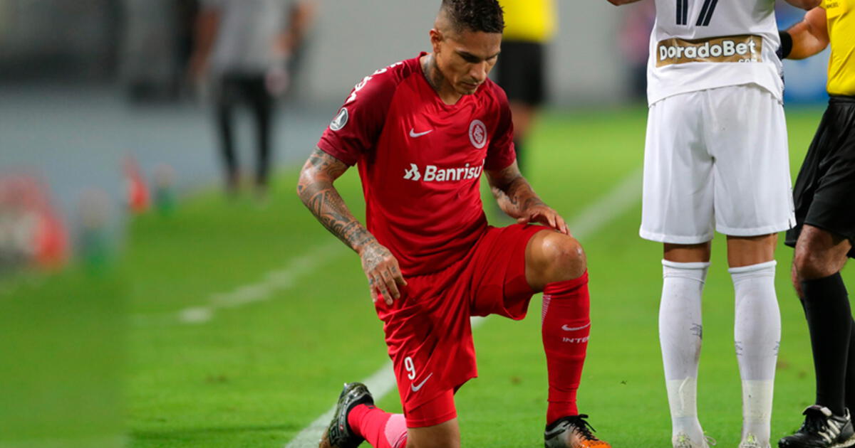 Paolo Guerrero Fue Víctima De Brutal Falta En Partido Con El Inter De