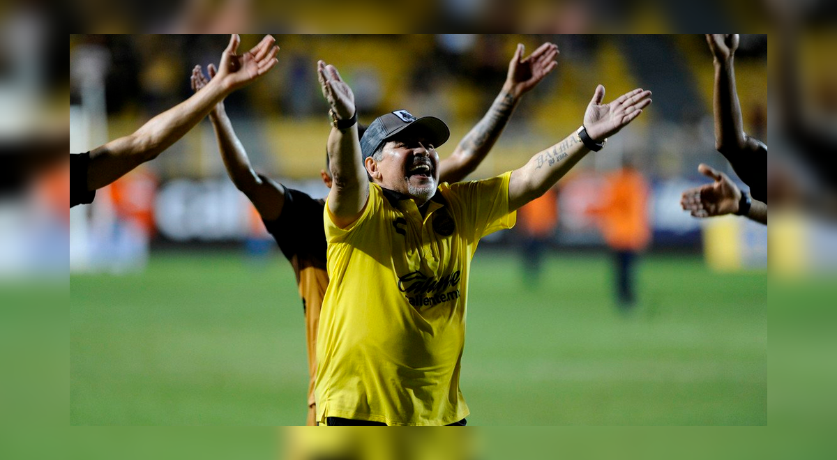 El baile de Diego Armando Maradona tras la victoria de Dorados en el ...